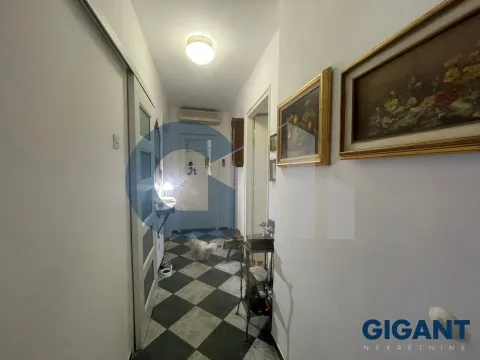 Prodaja, četvorosoban stan, 70m², Zemun Kalvarija, Zemun Sve Podlokacije - image 12