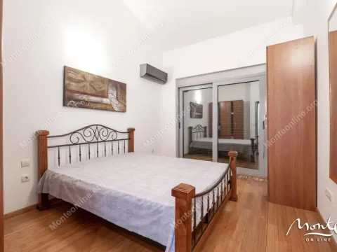 Sale, one bedroom apartment, 57m², Dobrota, Kotor - image 19