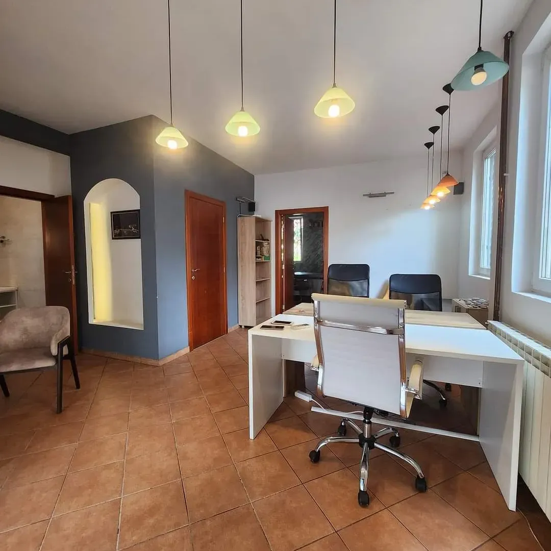 Rent, office space, 73m², Centar, Budva