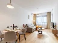 Izdavanje, jednosoban stan, 50m², Bečići, Budva - image 1