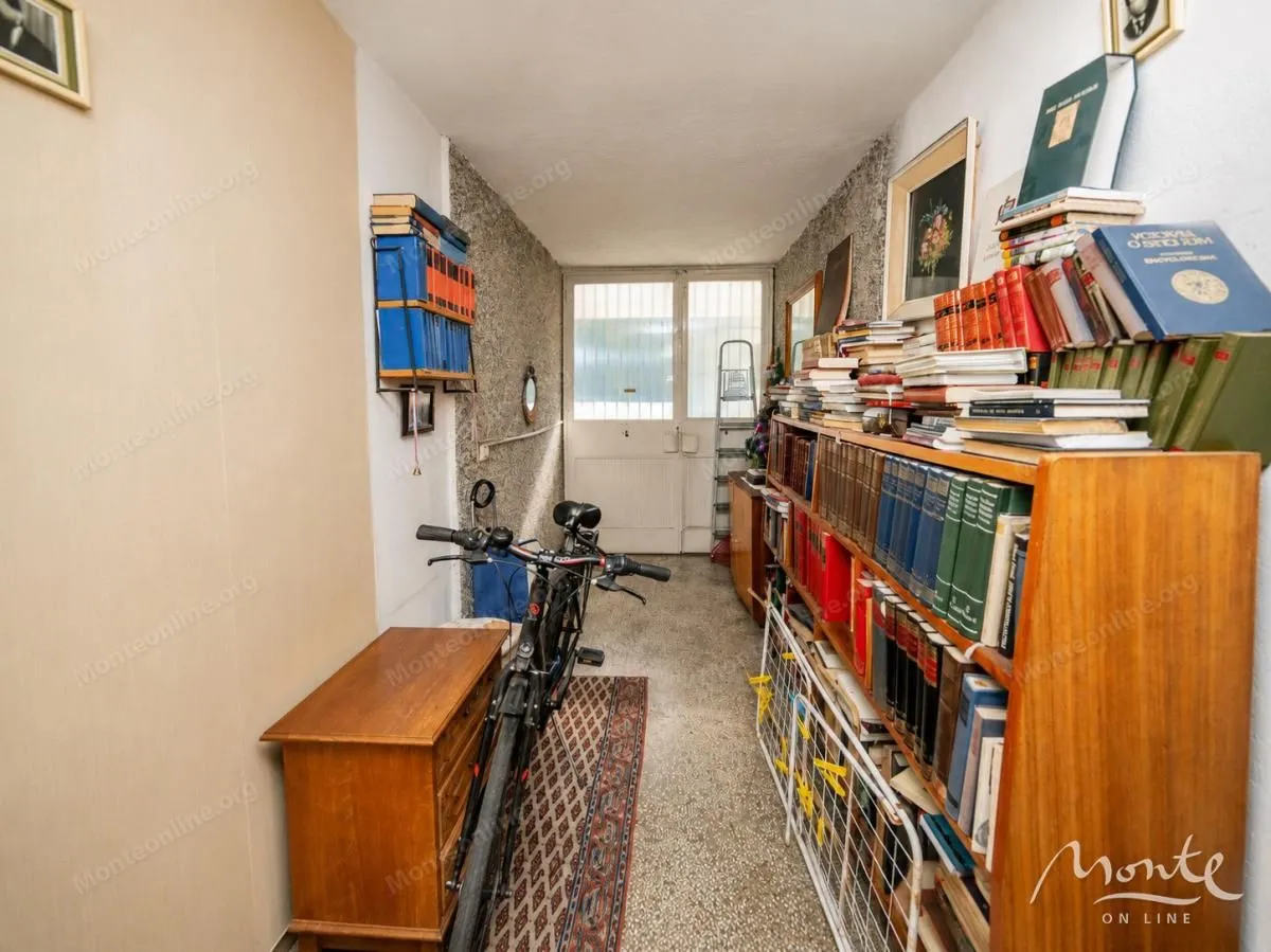 Prodaja, kuća, 183m², Gorica C, Podgorica