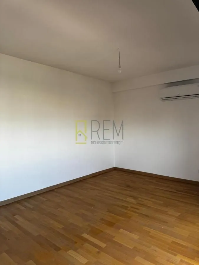 Sale, two bedroom apartment, 91m², Pobrežje, Podgorica