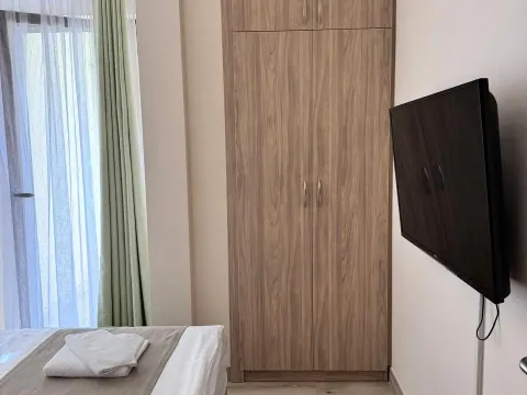 Sale, one bedroom apartment, 59m², Bečići, Budva - image 8