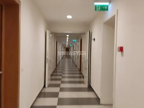 Prodaja, trosoban stan, 94m², Savski Venac, Beograd - image 13