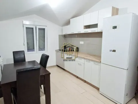 Izdavanje, dvosoban stan, 80m², Donja Gorica, Podgorica - image 4