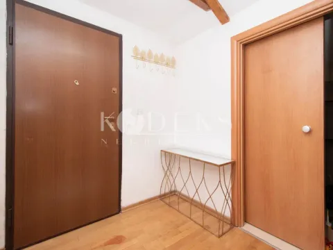 Izdavanje, dvosoban stan, 75m², Stari Aerodrom, Podgorica - image 2