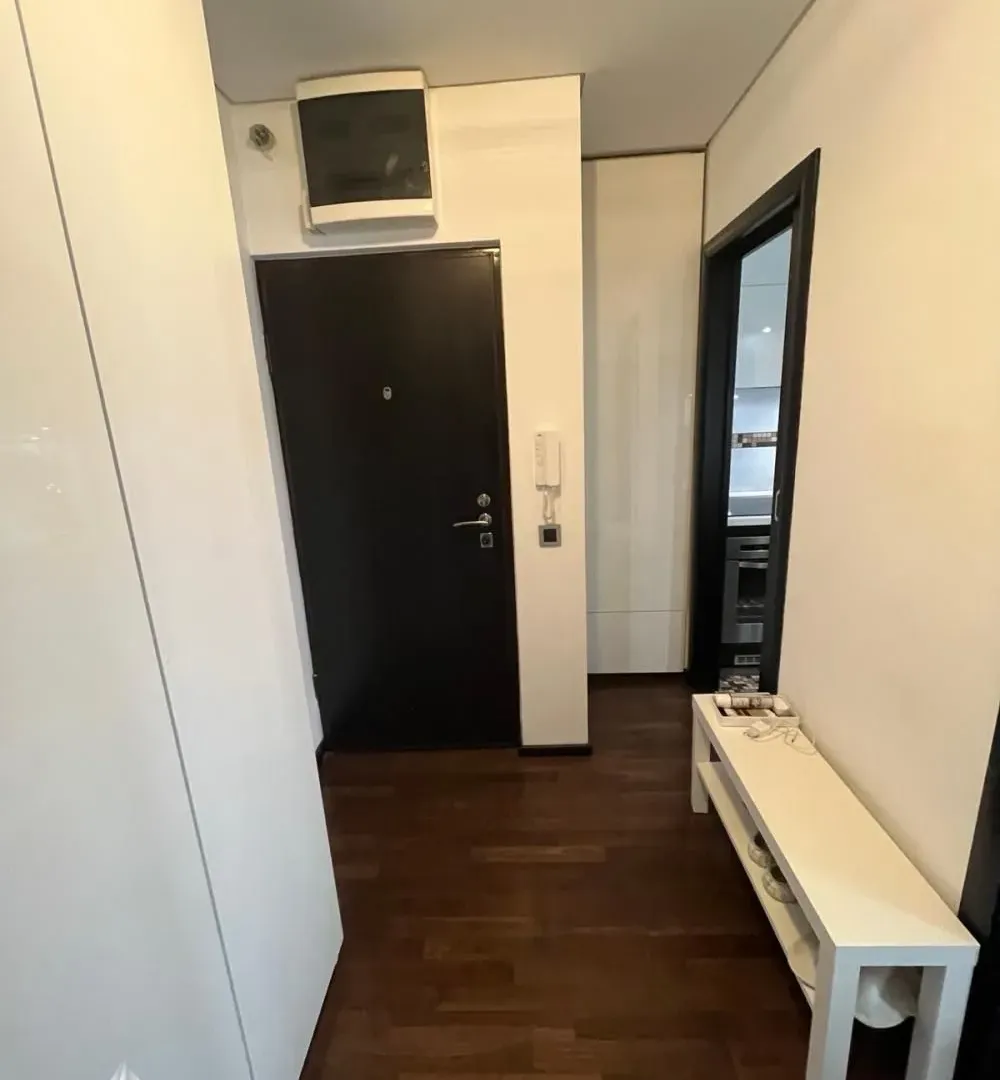 Rent, four bedroom apartment, 87m², Stari Grad, Beograd