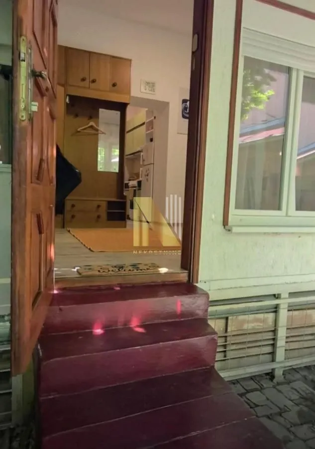 Izdavanje, jednosoban stan, 40m², Novi Sad, Srbija