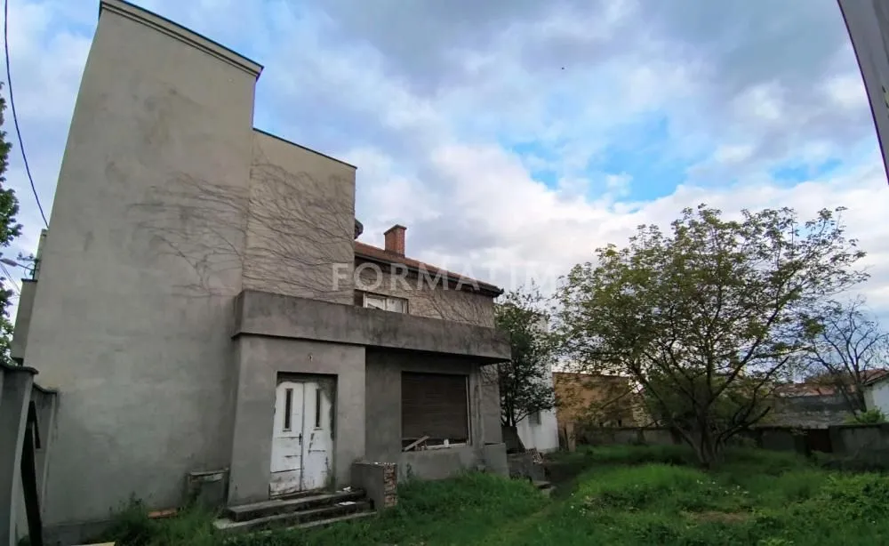 Prodaja, kuća, 121m², Zemun Gardoš, Zemun Sve Podlokacije