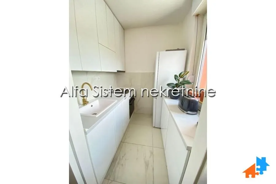 Rent, two bedroom apartment, 52m², Šumice, Beograd
