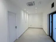 Izdavanje, poslovni prostor, 95m², Banovo Brdo, Beograd - image 9