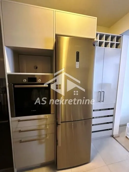 Rent, three bedroom apartment, 81m², Lekino Brdo, Voždovac Sve Podlokacije