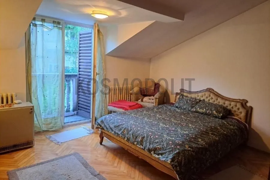 Prodaja, kuća, 250m², Karaburma, Palilula Sve Podlokacije