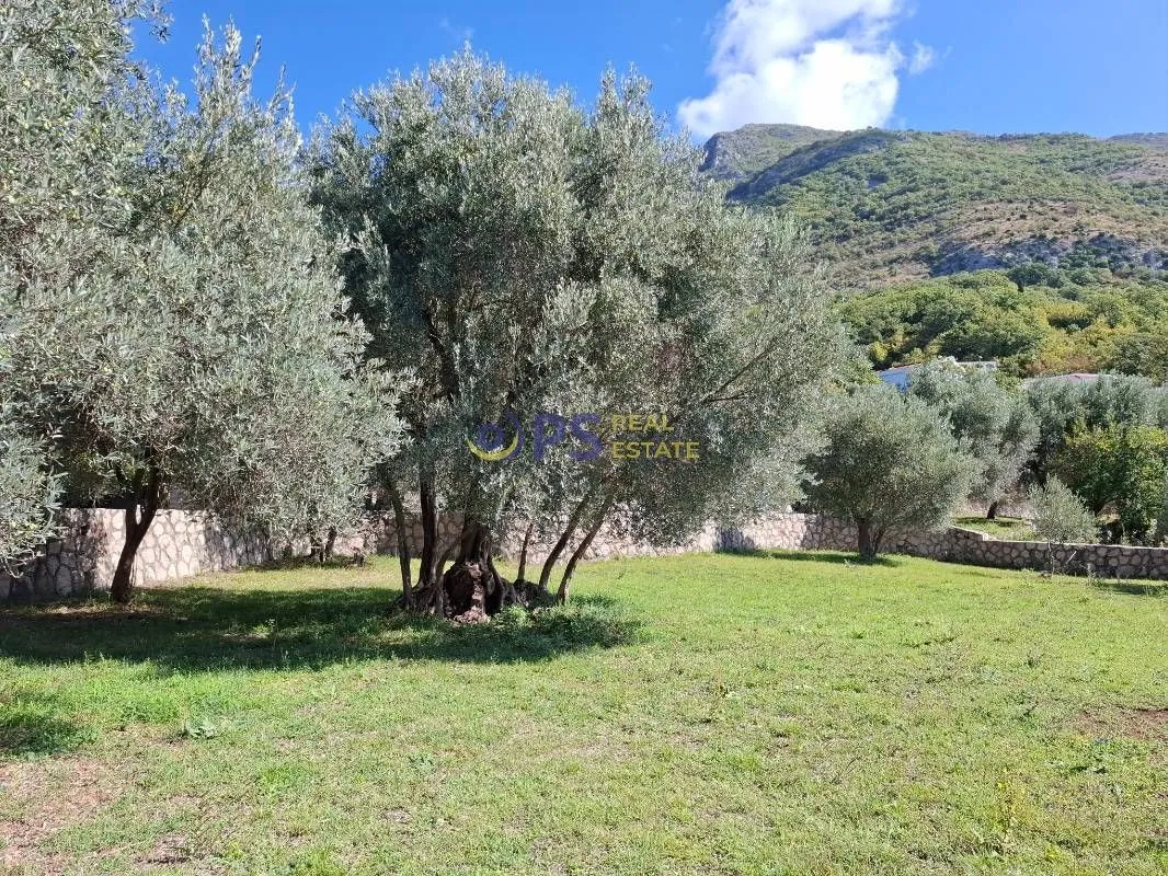 Prodaja, plac, 1150m², Bar, Crna Gora
