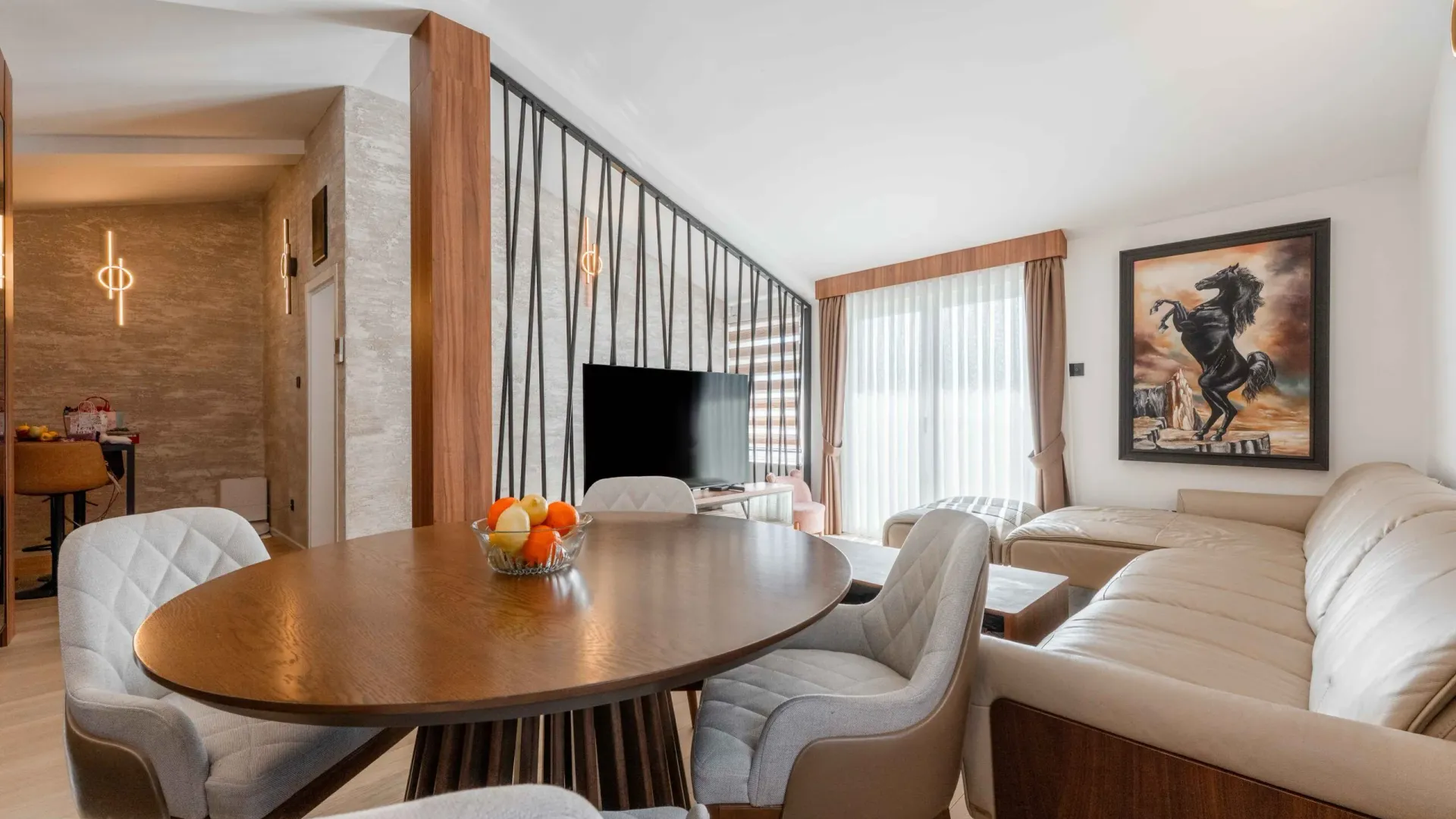 Sale, two bedroom apartment, 81m², Petrovac, Budva