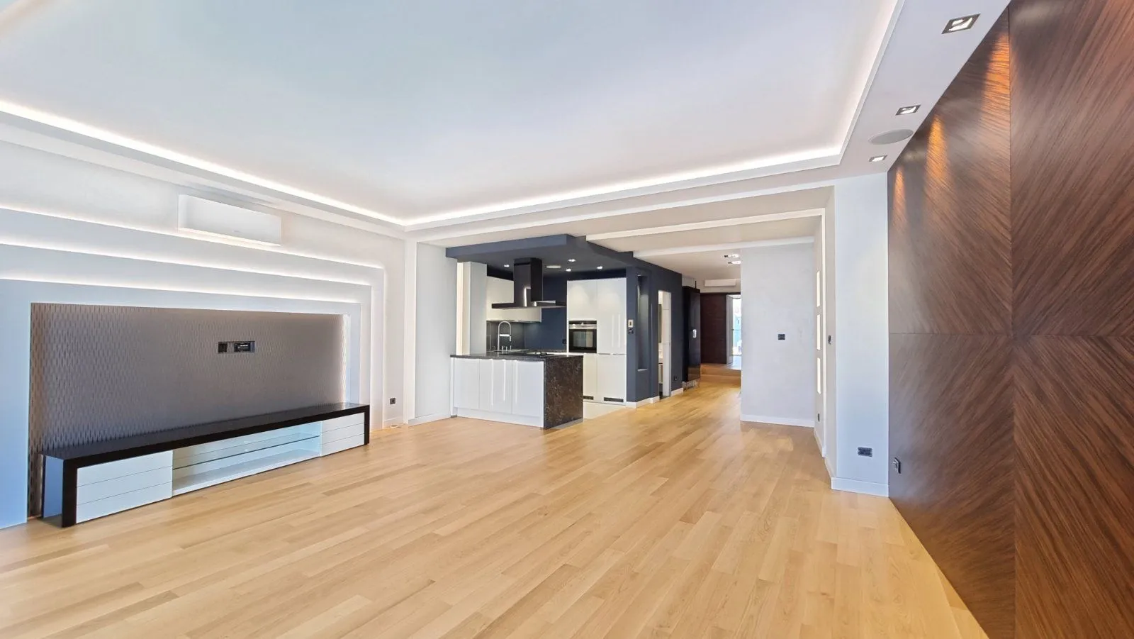 Sale, two bedroom apartment, 108m², Budva, Crna Gora