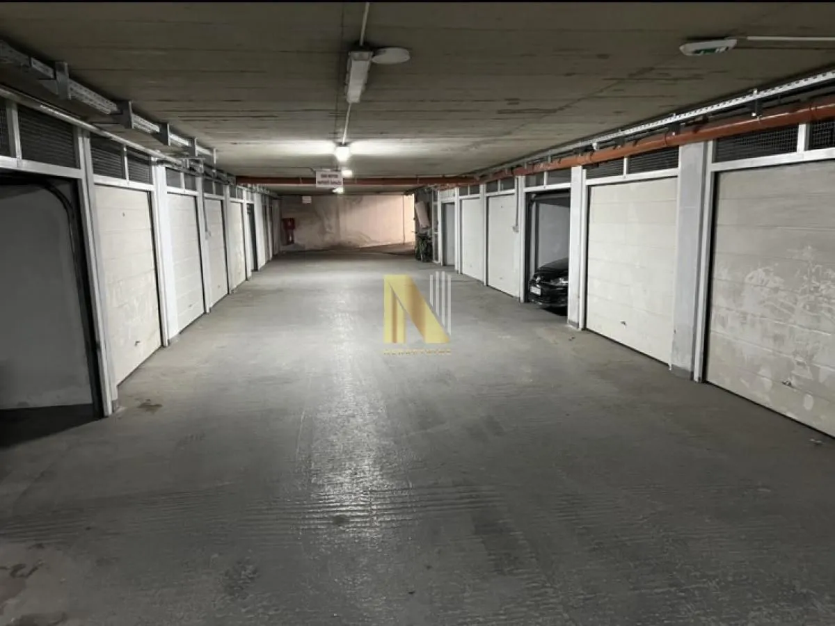 Sale, parking/garage, 20m², Centar, Novi Sad