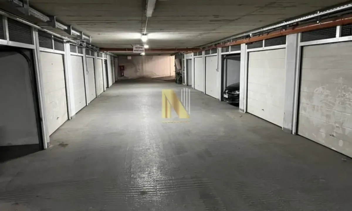 Sale, parking/garage, 20m², Centar, Novi Sad