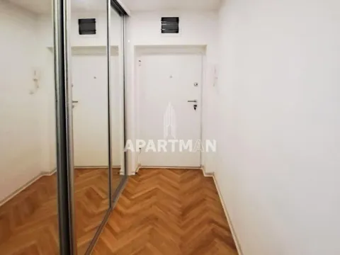Sale, two bedroom apartment, 64m², Savski Venac, Beograd - image 12