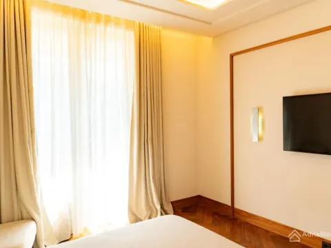 Prodaja, trosoban stan, 174m², Porto Montenegro, Tivat - image 12