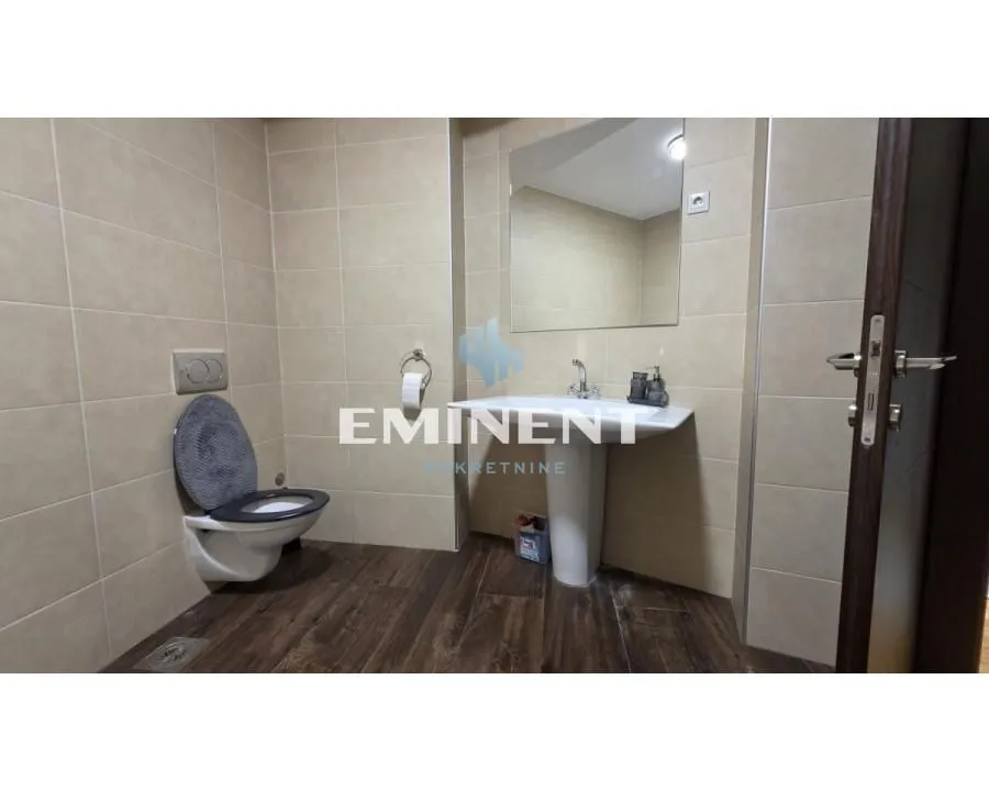 Rent, three bedroom apartment, 111m², Neimar, Vračar Sve Podlokacije