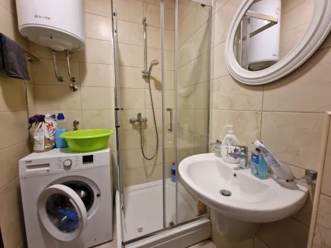 Sale, one bedroom apartment, 49m², Bečići, Budva - image 20