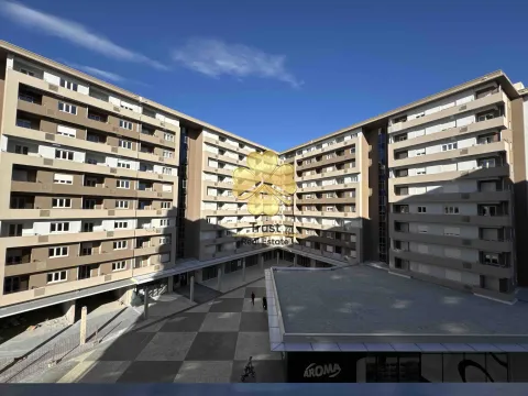 Izdavanje, jednosoban stan, 54m², Central Point, Podgorica - image 10