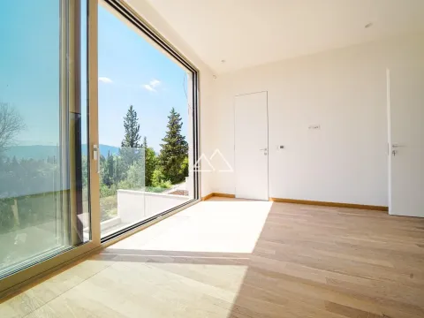 Prodaja, kuća, 286m², Donja Lastva, Tivat - image 13