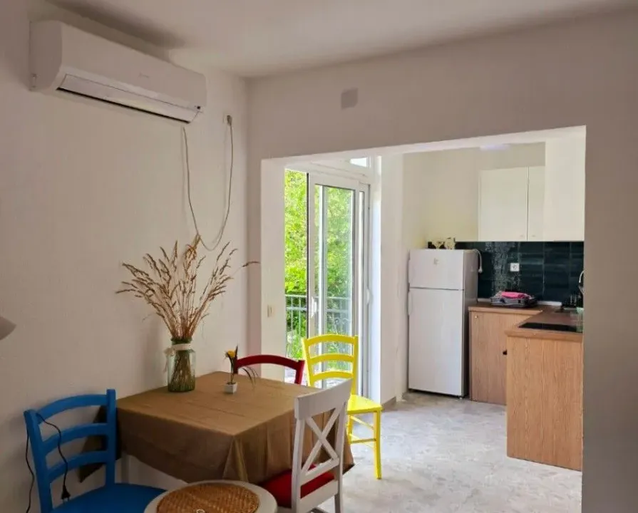 Rent, one bedroom apartment, 45m², Sutomore, Bar