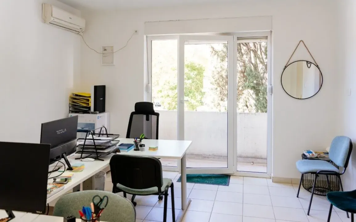 Sale, office space, 47m², Preko Morače, Podgorica