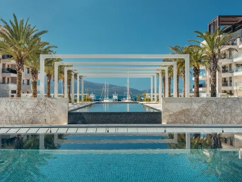 Rent, one bedroom apartment, 81m², Porto Montenegro, Tivat - image 1
