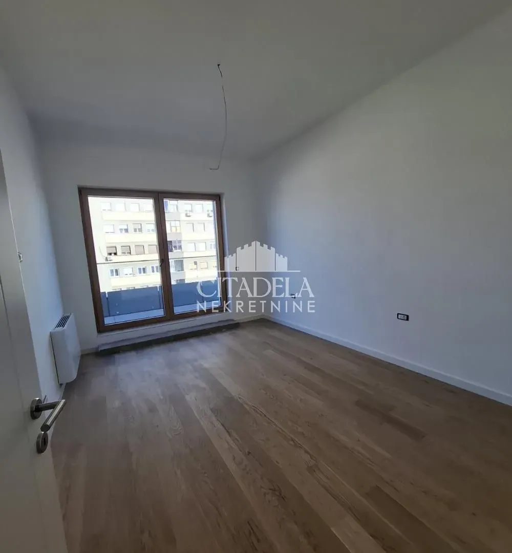 Sale, four bedroom apartment, 125m², Čukarica, Beograd