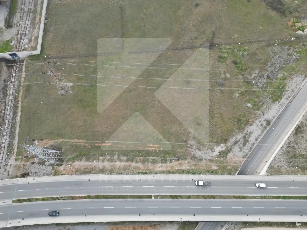 Prodaja, plac, 9200m², Dajbabe, Podgorica