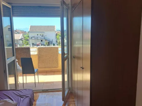 Sale, one bedroom apartment, 26m², Stari Aerodrom, Podgorica - image 2