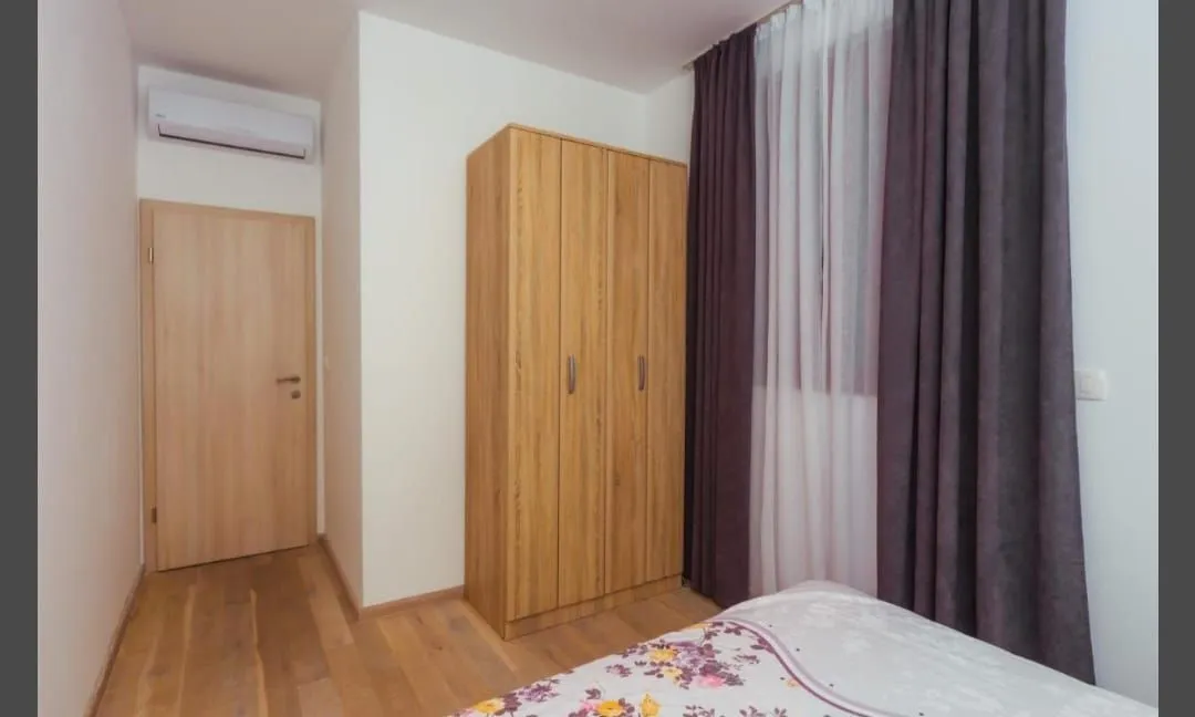 Rent, two bedroom apartment, 55m², Petrovac, Budva