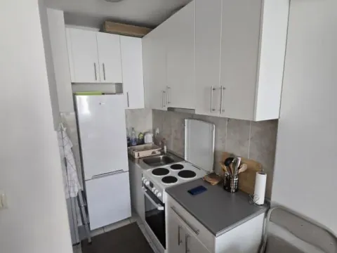 Izdavanje, jednosoban stan, 34m², Železnička Stanica, Novi Sad Sve Podlokacije - image 7