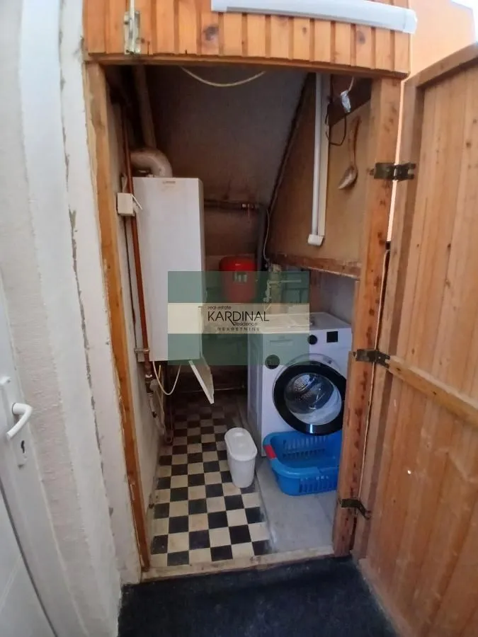 Prodaja, kuća, 240m², Jabučar, Kragujevac