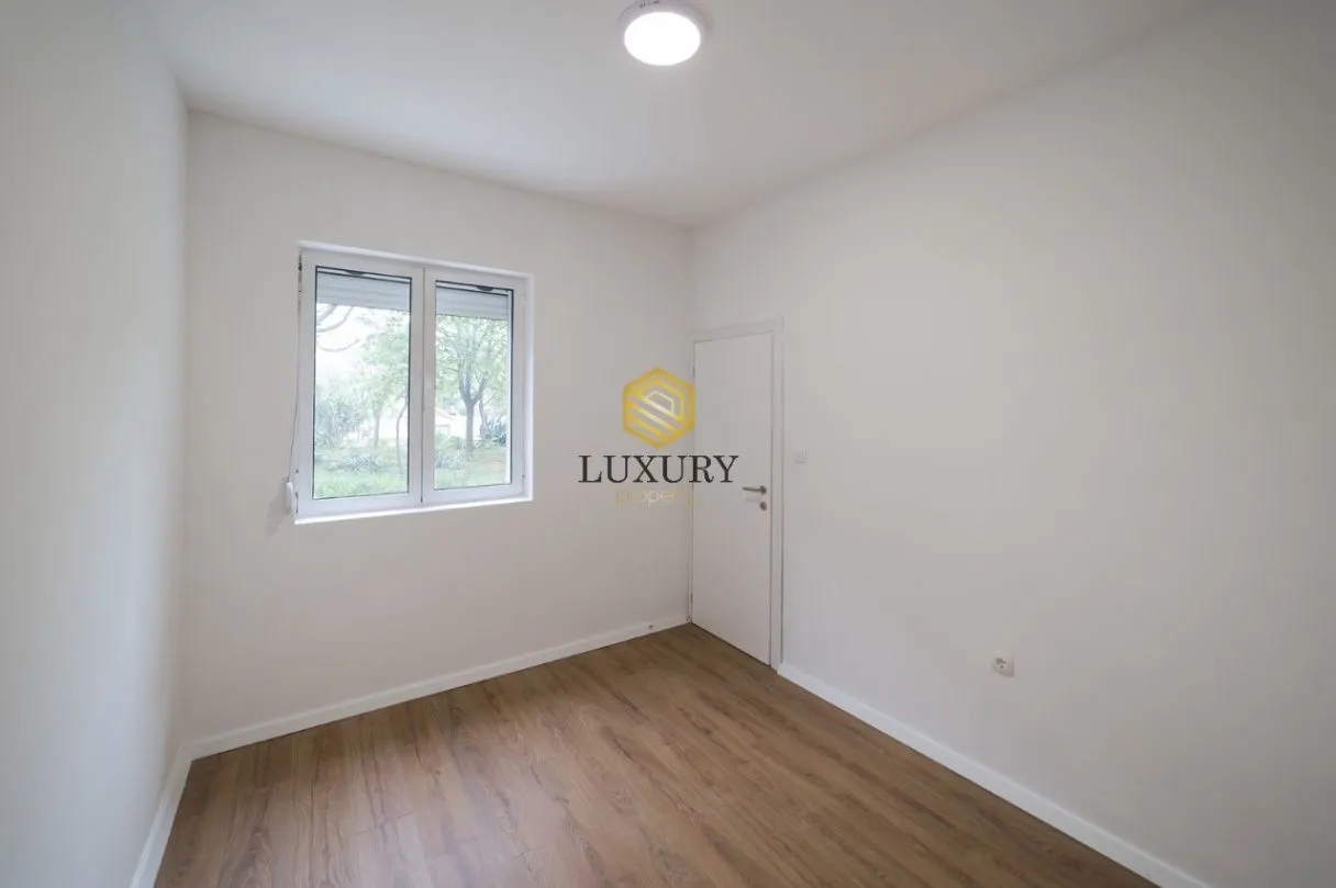 Prodaja, dvosoban stan, 62m², Stari Aerodrom, Podgorica