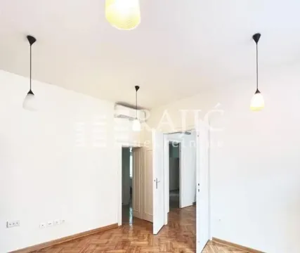 Rent, apartment, 110m², Stari Grad, Beograd - image 20