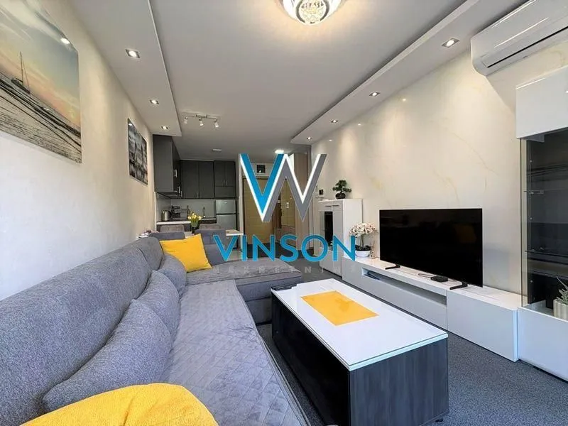 Izdavanje, jednosoban stan, 43m², Centar, Novi Sad