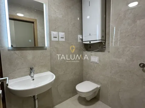 Prodaja, jednosoban stan, 48m², Centar, Cetinje - image 7