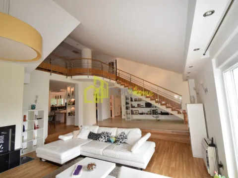 Prodaja, kuća, 212m², Donji Kokoti, Podgorica - image 40