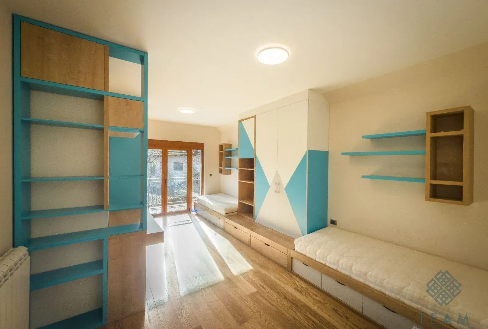 Prodaja, kuća, 330m², Centar, Kolašin