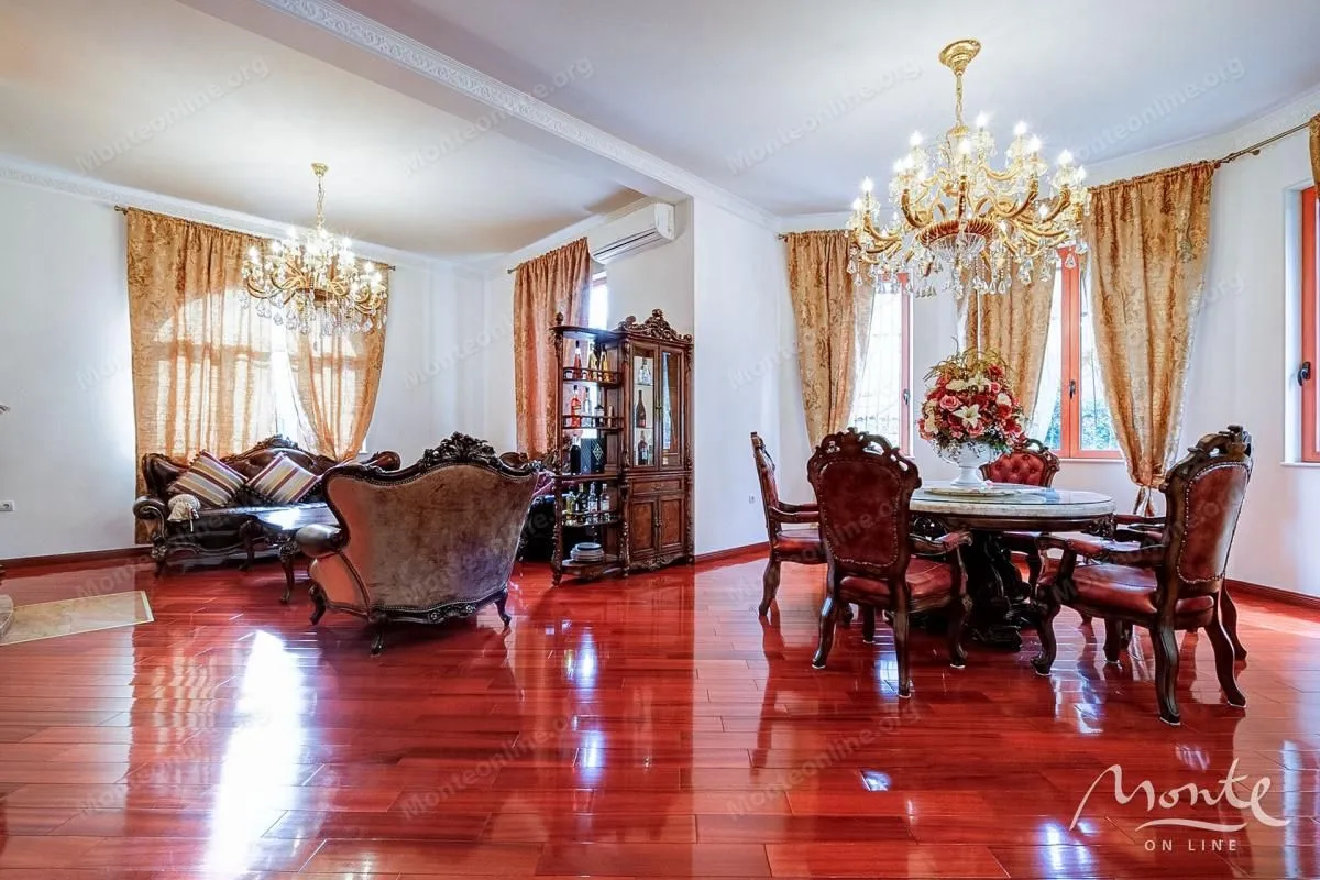 Sale, house, 372m², Radovići, Tivat