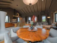 Izdavanje, kuća, 520m², Đuraševići, Tivat - image 14