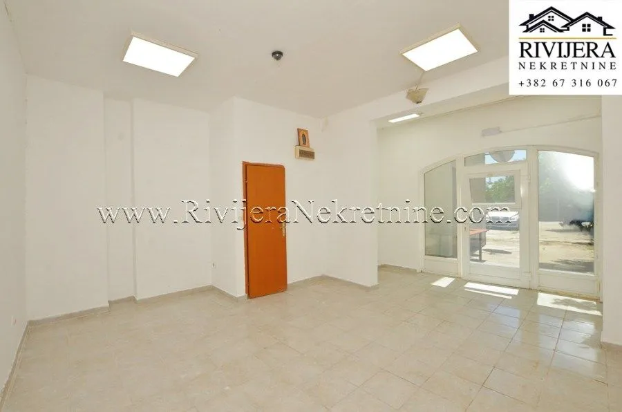 Sale, office space, 40m², Baošići, Herceg Novi