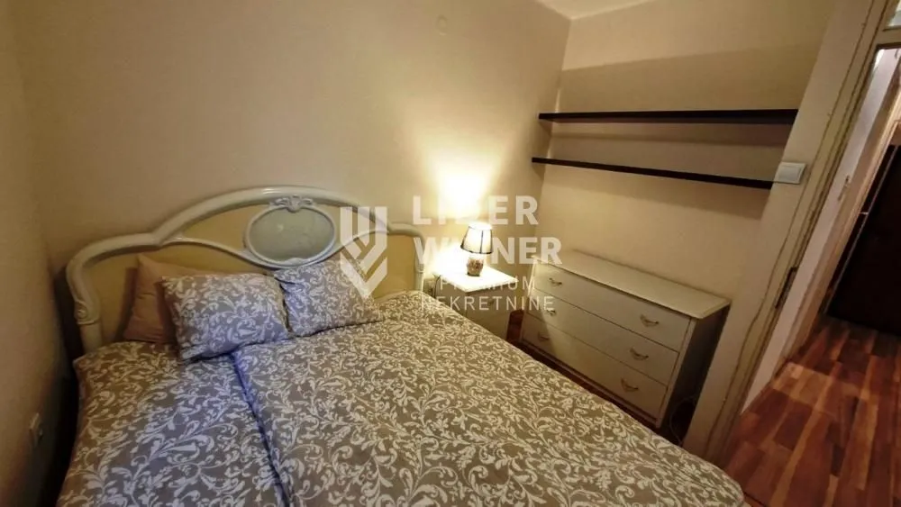Rent, two bedroom apartment, 53m², Kalenić Pijaca, Vračar Sve Podlokacije