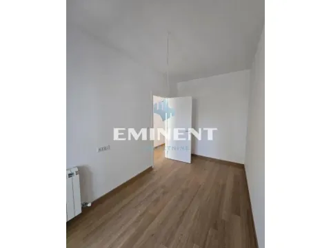 Rent, three bedroom apartment, 55m², Zemun Centar, Zemun Sve Podlokacije - image 9