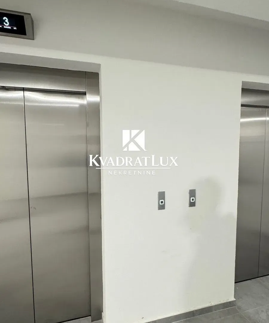Sale, one bedroom apartment, 53m², Centar, Bar