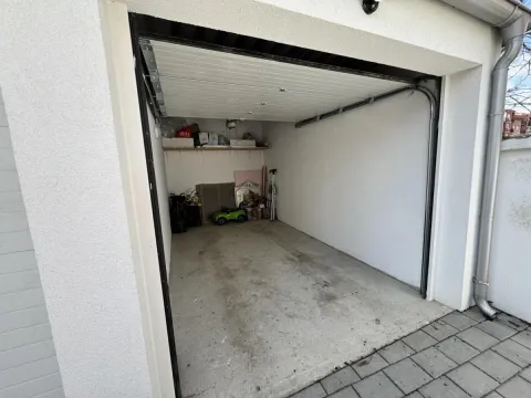 Prodaja, četvorosoban stan, 91m², Petrovaradin, Novi Sad - image 20